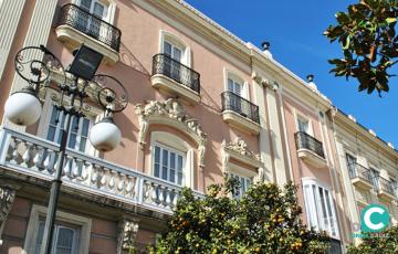 Fachada del Casino Gaditano. 