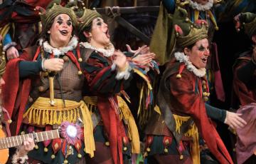 Coro, La fiesta de los locos