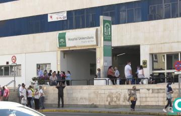 Fachada del Hospital Universitario Puerta del Mar 