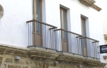 Juan Manuel Moreno anuncia que Andalucía aprobará un nuevo Reglamento de las Viviendas de Uso Turístico.