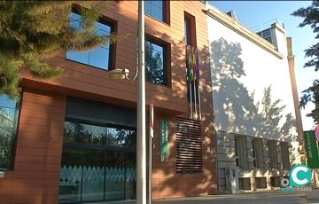 Fachada de la Delegación del Gobierno en Cádiz, en Plaza de España.