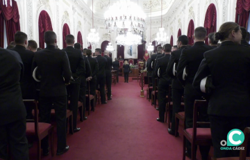 Acto de recepción en el Salón de Plenos del Ayuntamiento de Cádiz