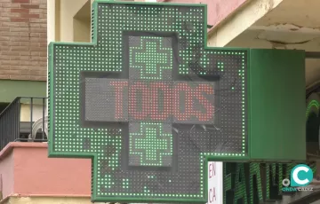 Las farmacias gaditanas intensifican su servicio como "espacios seguros" en Carnaval.