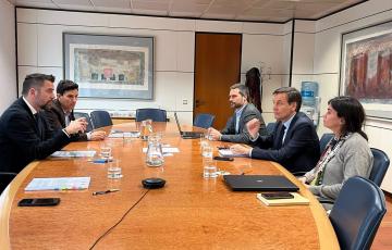 Encuentro de Zona Franca y Sepides.