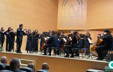 Emotivo homenaje a los alumnos del Conservatorio que perdieron la vida en el trágico accidente. 