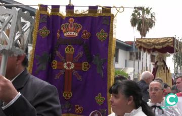 La barriada de La Paz ha arropado un año más a la tradicional procesión de Afanas Cádiz