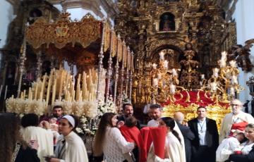 Imagen del interior de San Lorenzo 