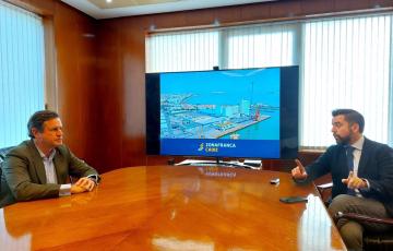 Francisco González con el secretario general de la Confederación Española de Pesca, Javier Garat.