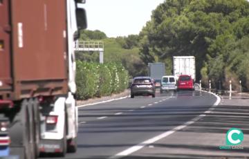 El Ministerio de Transportes adjudica la redacción del proyecto de trazado y construcción del tercer carril en la autovía A-4.