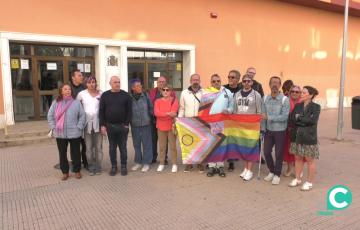 Los juzgados San José acogen una concentración convocada por colectivos LGTBI. 