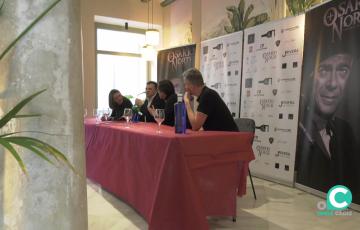 José Manuel Serrano Cueto, en el acto de presentación de su trabajo audiovisual sobre Jorge Rigaud. 