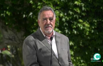 El escritor Jesús Maeso interviene en el acto