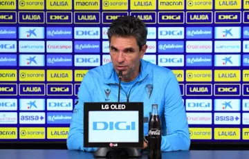El técnico cadista en la rueda de prensa previa al encuentro en el Nuevo Mirandilla