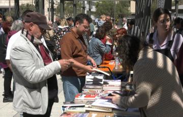 La librería Plastilina ha celebrado por séptimo año su encuentro literario con un buen número de autores y autoras. 