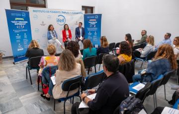 La concejal Beatriz Gandullo presidió la primera de las tres jornadas de puertas abiertas