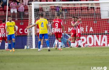 Los locales celebran uno de los seis goles marcados (Foto: La Liga)