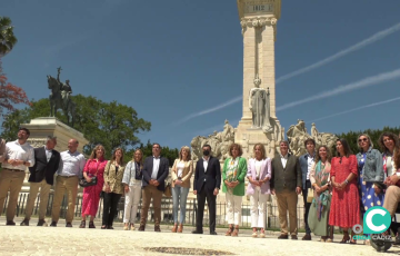 La cabeza de lista del PP a las elecciones al Parlamento Europeo, Dolors Montserrat, en su visita a Cádiz. 