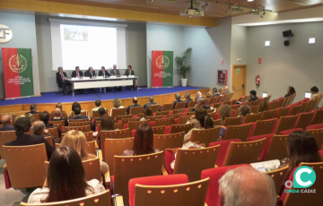 Las ponencias se efectuaron en el Palacio de Congresos.
