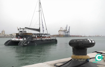 El catamarán turístico ‘Pura vida’ será una de las novedades de esta edición