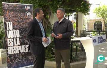 Bruno García con Ignacio Romaní antes de su intervención