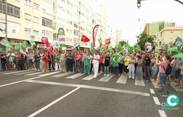 La movilización se trasladó a la avenida Ana de Viya donde el tráfico tuvo que ser desviado