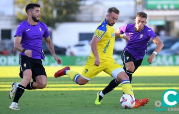 Ontiveros en una acción del segundo encuentro ante el Córdoba CF (Foto: Cádiz CF)