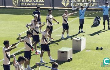 Los jugadores continúan acumulando carga de trabajo en este segundo día de pretemporada