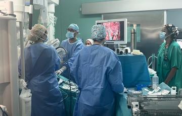 Un momento de la intervención en el centro hospitalario gaditano