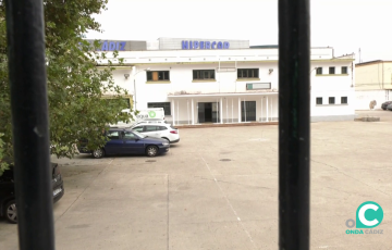 Aspecto del partio y la entrada del antiguo edificio en la actualidad.