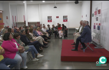 Momento del encuentro socialista en la localidad serrana