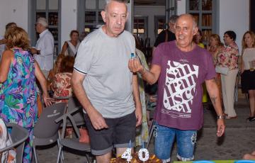 Pablo Ramos y Nono Gomila, actuales propietarios del café Unicornio de Cádiz. 