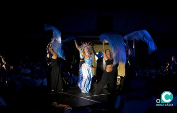 La escuela Piarlé realiza un acto en el Castillo de Santa Catalina en torno a Cádiz Fenicia. 