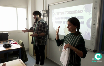 Un momento de las sesiones en las aulas del instituto gaditano