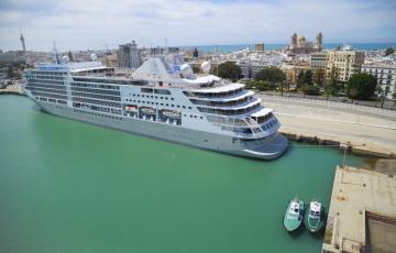 Solo en el mes de febrero no se espera que llegue ningún buque al muelle 