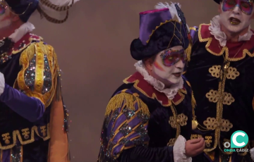 Una agrupación actua en el Teatro Falla en una imagen de archivo