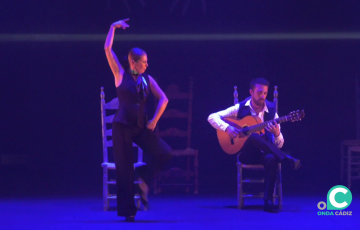 Un momento del aplaudido espectáculo ofrecido por la consagrada artista 