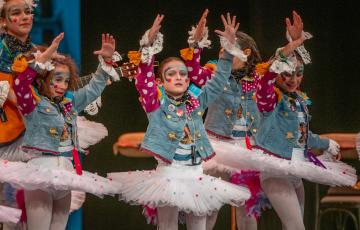Las agrupaciones infantiles se hacen con el Gran Teatro Falla.