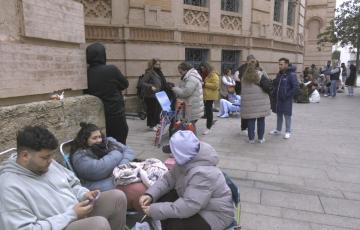 Colas en el Gran Teatro Falla en una imagen de archivo