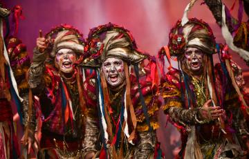 Comparsa, Los del otro barrio