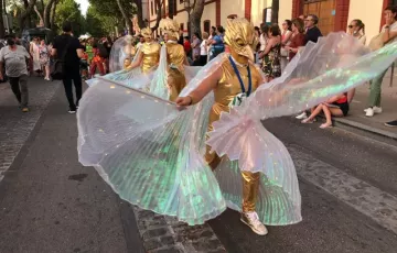 De nuevo se abre la posibilidad de formar parte del cortejo de uno de los momentos más esperados de la fiesta