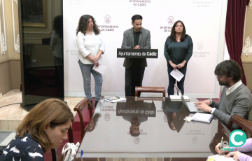 Un momento de la rueda de prensa ofrecida en el Ayuntamiento