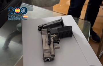 Arma intervenida durante la operación policial