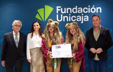 Cádiz el show, Los butaneros, La valla y Los James Bond, ganadores del XLVI Concurso de Unicaja de Coplas del Carnaval