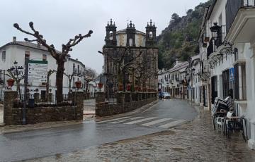 Plaza de España de Grazalema en la Sierra de Cádiz donde se han producido mayores precipitaciones a nivel provincial