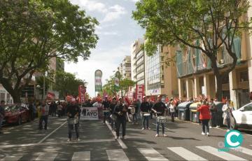 Manifestación del 1 de mayo por las calles de Cádiz. 