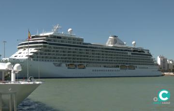 Cruceros en el Puerto de Cádiz este mes de marzo. 
