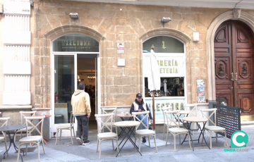 Fachada de la cafetería-librería, ‘La Lectora’, en calle Ancha.