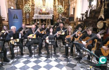 Concierto de la Camerata Plectro A Tempo, este martes, en la iglesia de San Lorenzo. 