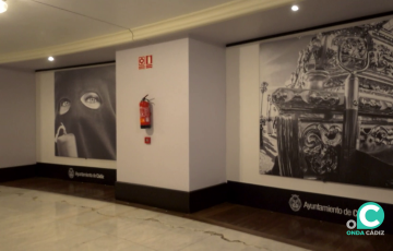 El interior del Gran Teatro Falla se ha preparado para el acontecimiento