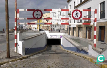 Acceso al estacionamiento subterraneo 